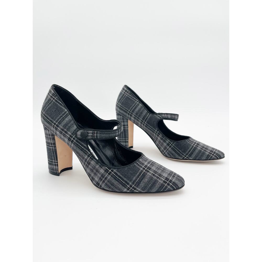 Manolo Blahnik Charcoal Gray Wool Plaid Mary Jane Block Heel Pumps IT 38.5